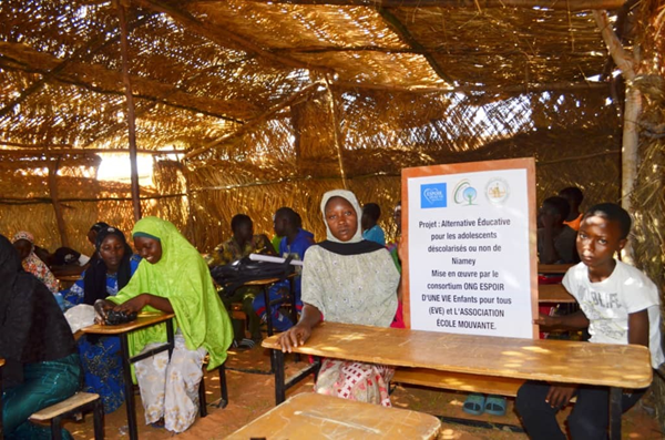 Alternative Educative Pour les Adolescents Déscolarisés ou Non de Niamey